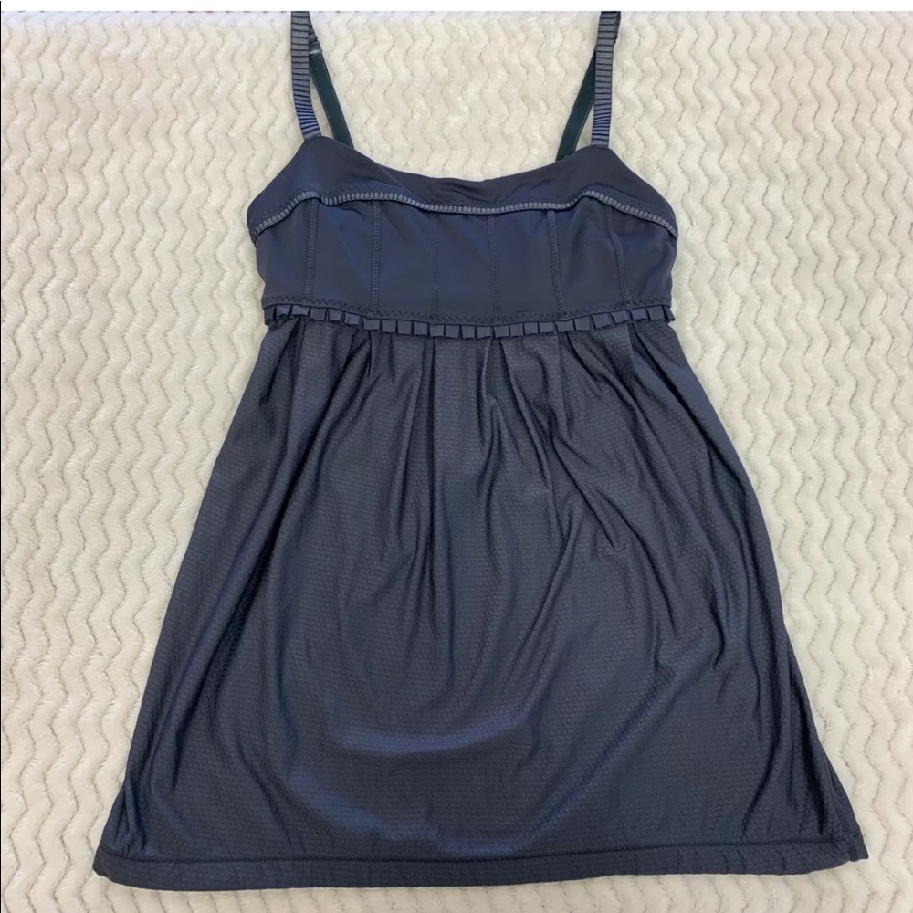 Lululemon Yoga Gray Pritti Ruffle Tank Top Size 2